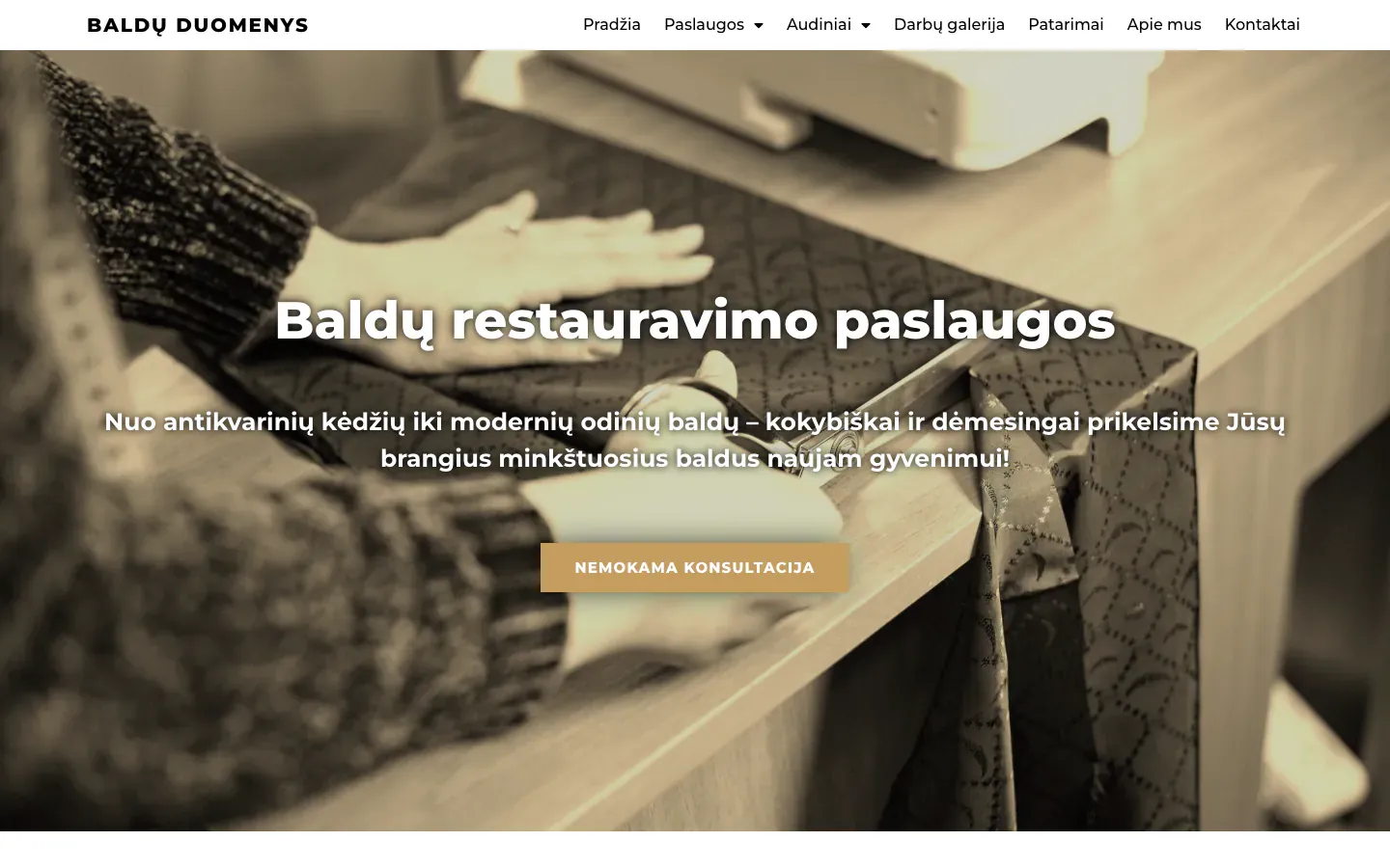 Baldų Duomenys homepage with a sepia photo of upholstery work, the heading Baldų restauravimo paslaugos (furniture restoration services) and a free consultation button